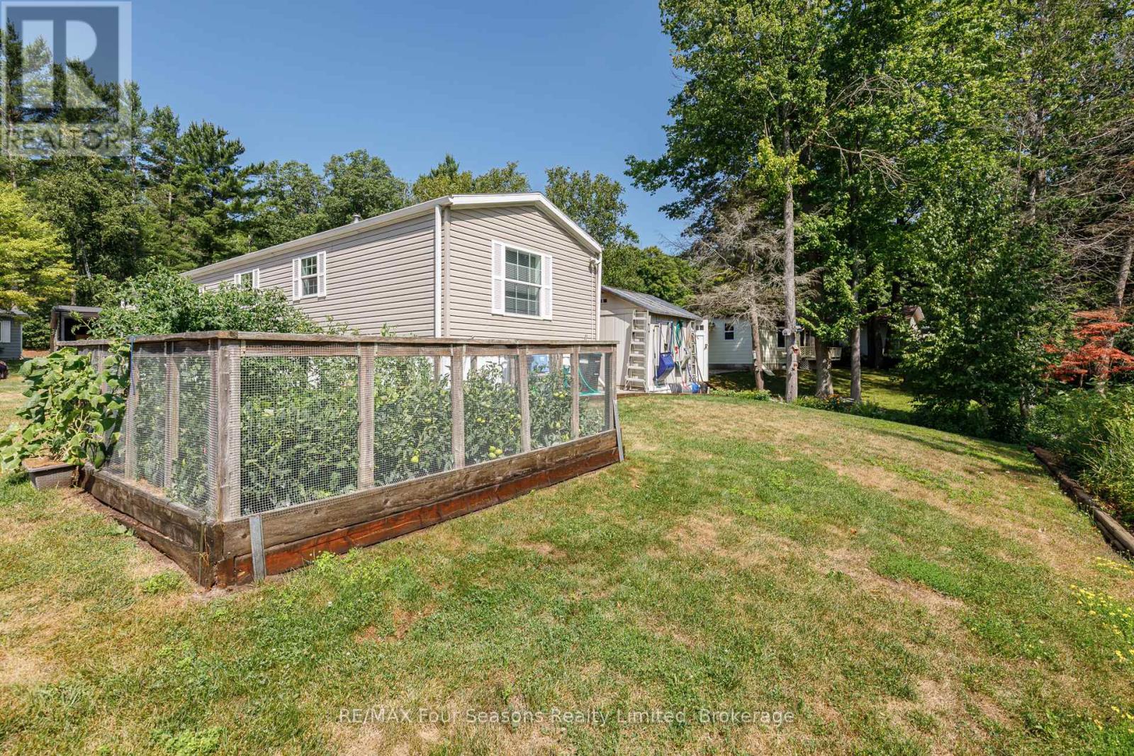 7 Allen Drive S, Wasaga Beach, Ontario  L9Z 1K5 - Photo 33 - S12319827