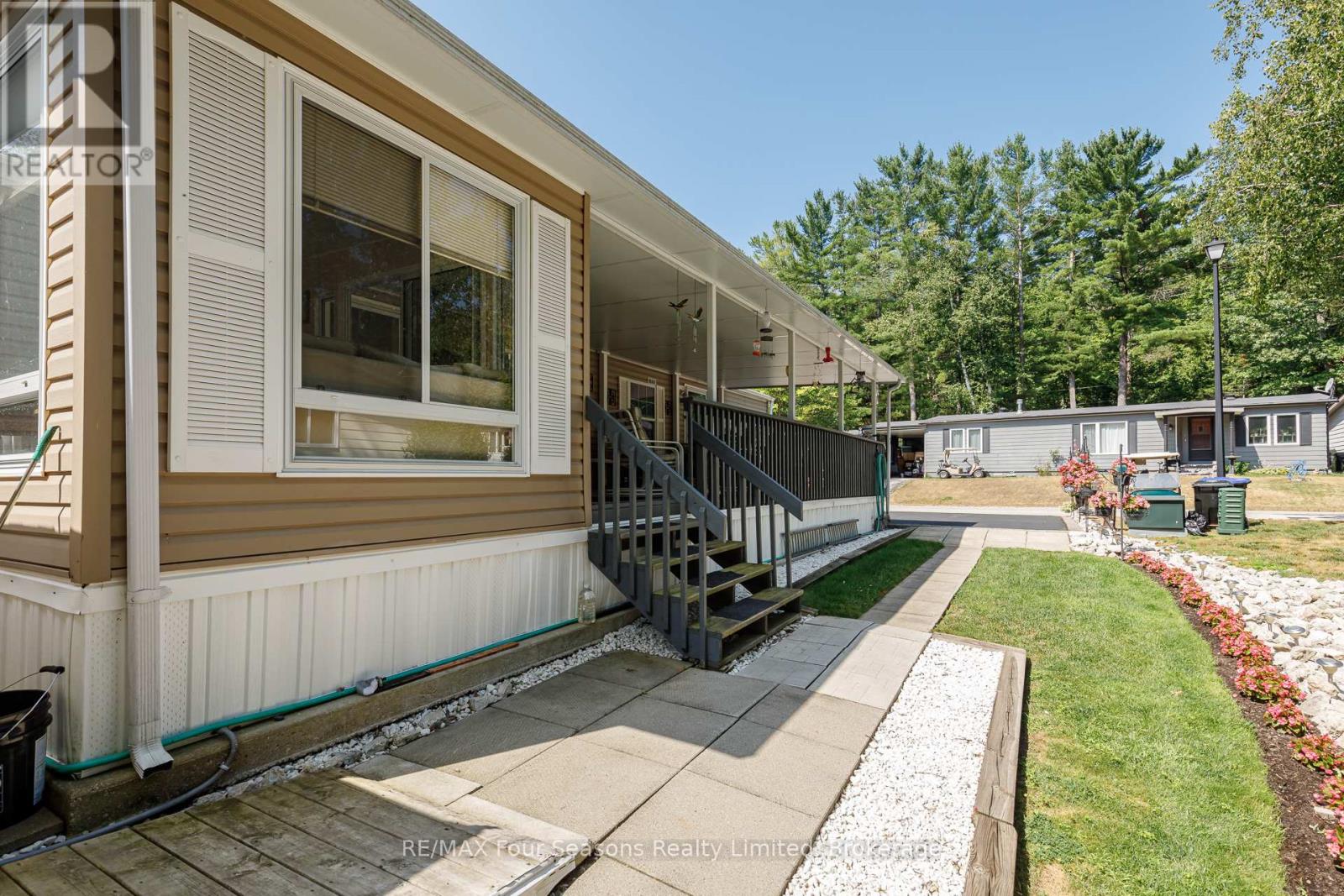 7 Allen Drive S, Wasaga Beach, Ontario  L9Z 1K5 - Photo 31 - S12319827