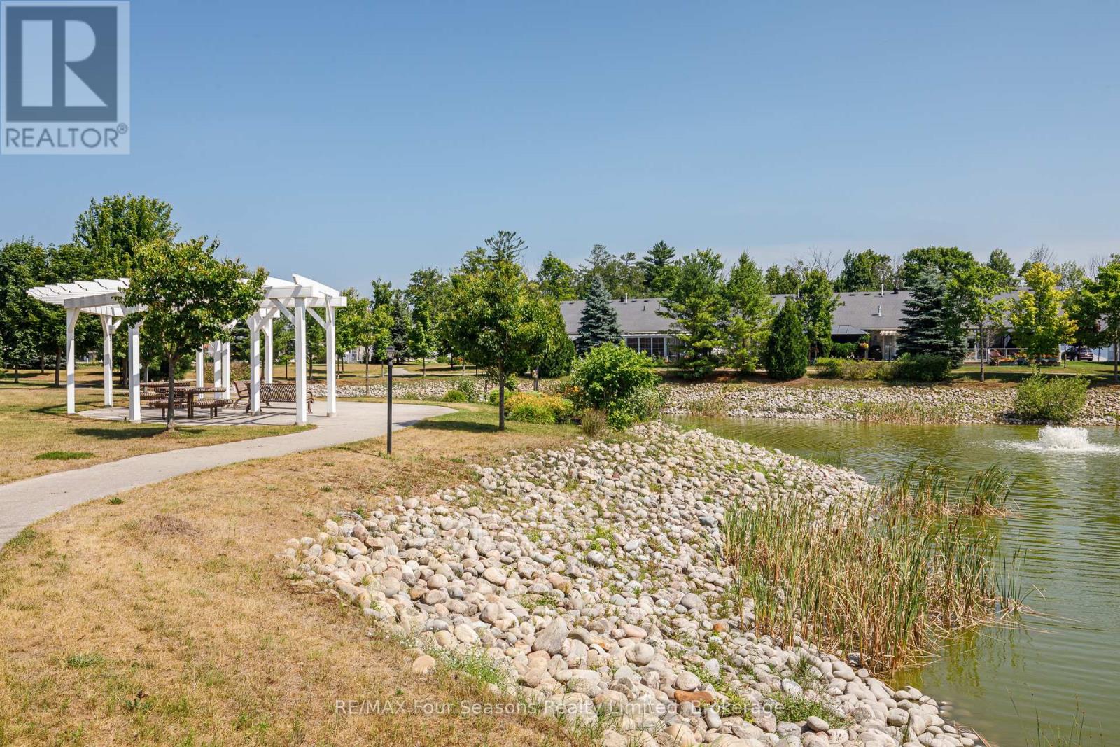 7 Allen Drive S, Wasaga Beach, Ontario  L9Z 1K5 - Photo 41 - S12319827