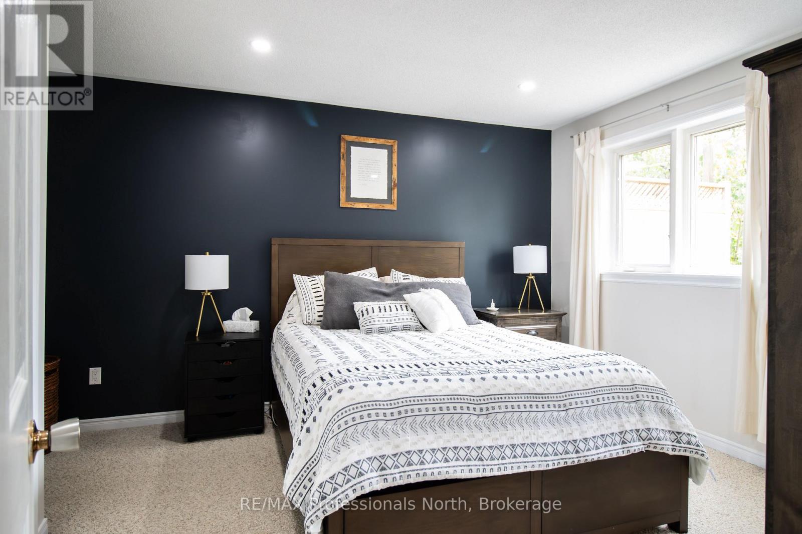 36 B Spencer Street, Bracebridge, Ontario  P1L 1E1 - Photo 10 - X12246615