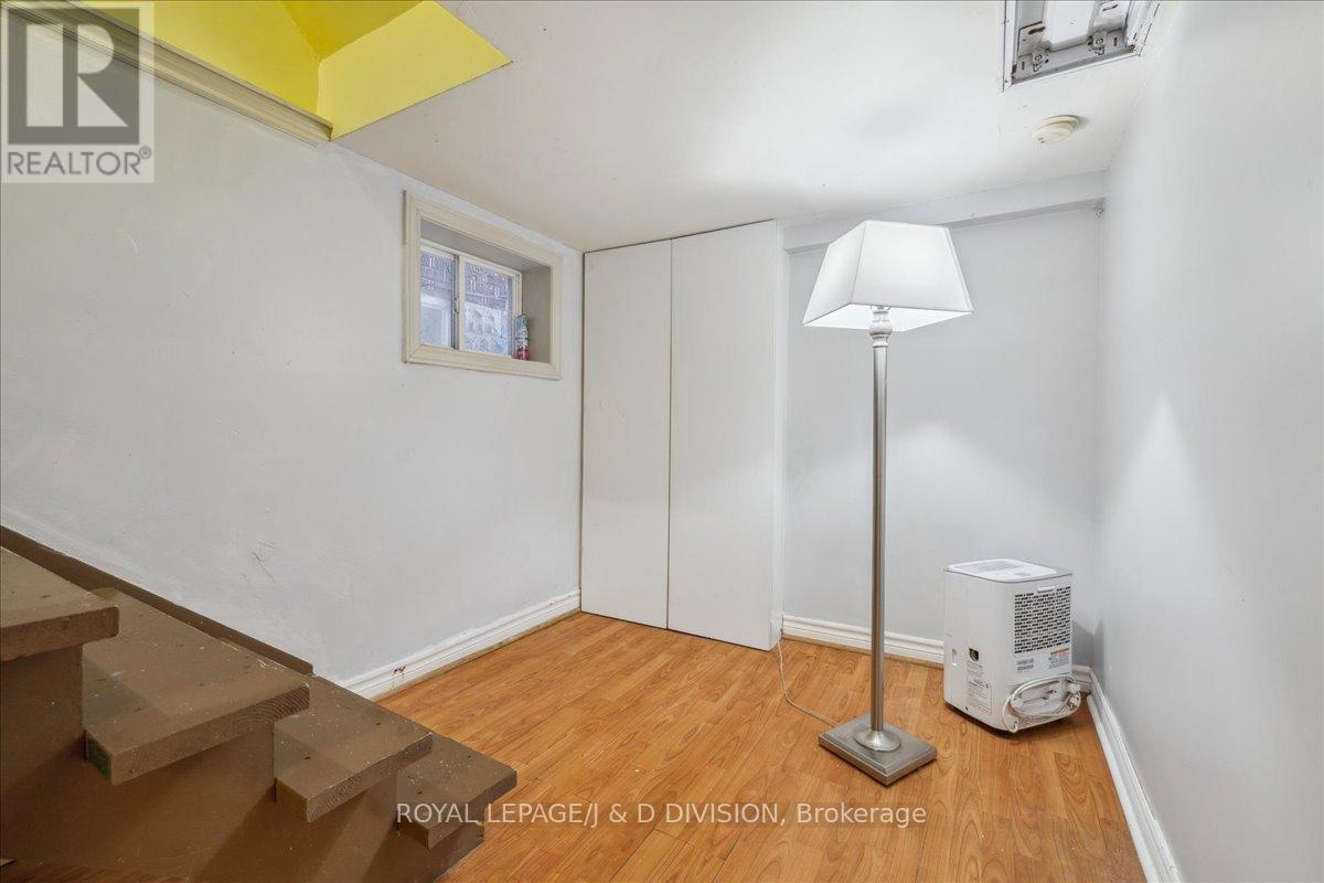 Ave S - 59 Paisley Avenue S, Hamilton, Ontario  L8S 1V2 - Photo 28 - X12319608