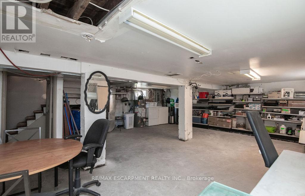 664 Upper James Street, Hamilton, Ontario L9C 2Z3 - Photo 42 - X12319611