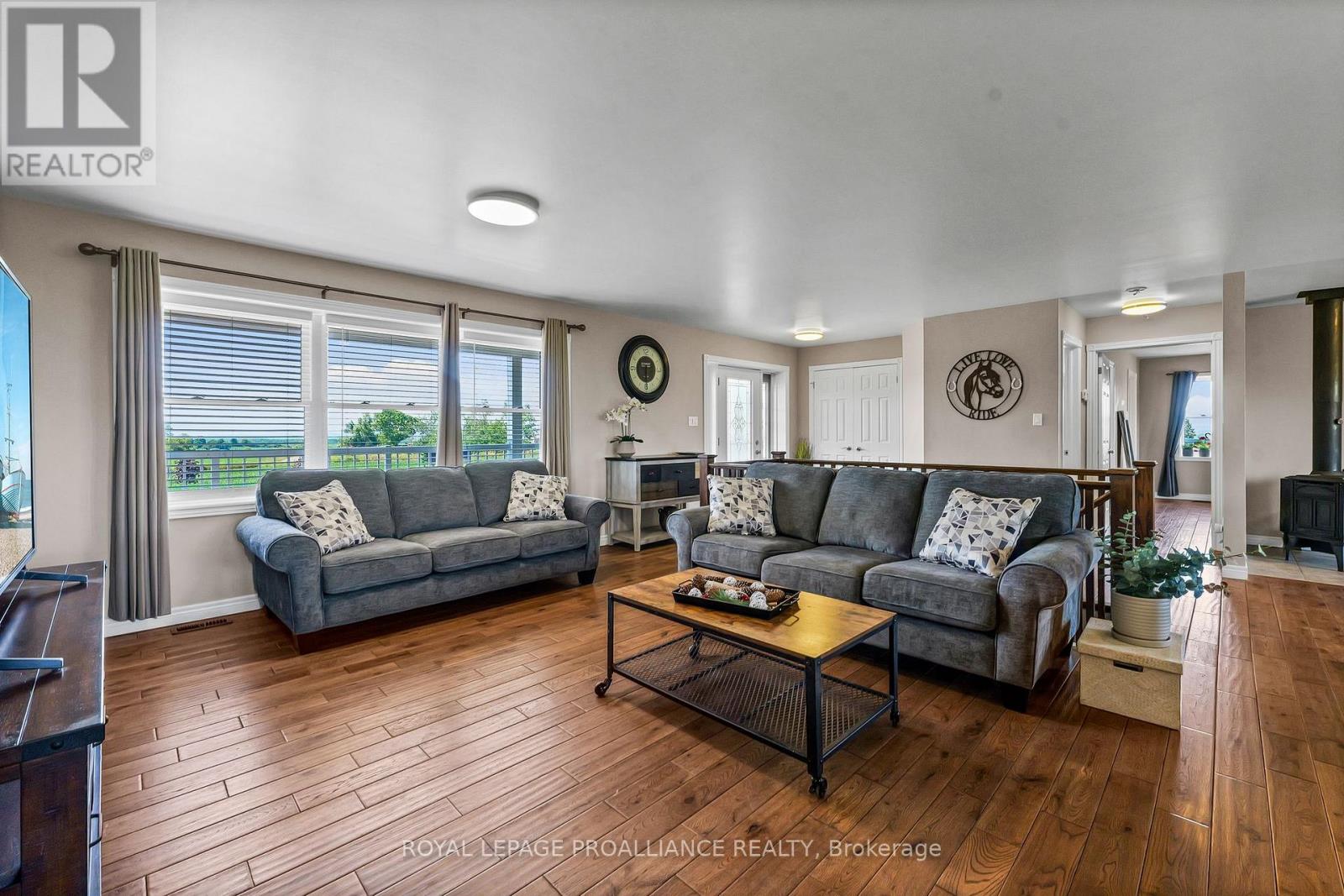 1526 County Road 2, Otonabee-South Monaghan, Ontario  K0L 1B0 - Photo 11 - X12319754