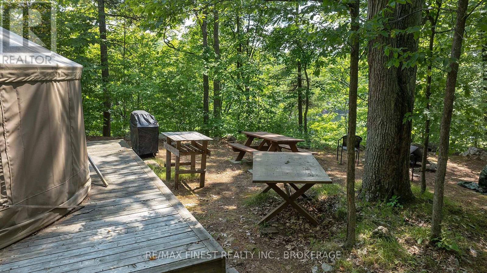 174 Hall Road, Leeds And The Thousand Islands, Ontario  K0E 1L0 - Photo 17 - X12319826