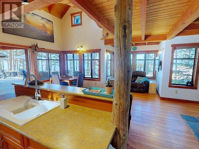 1147 Sunset Trail, Savary Island, British Columbia   - Photo 6 - 19191