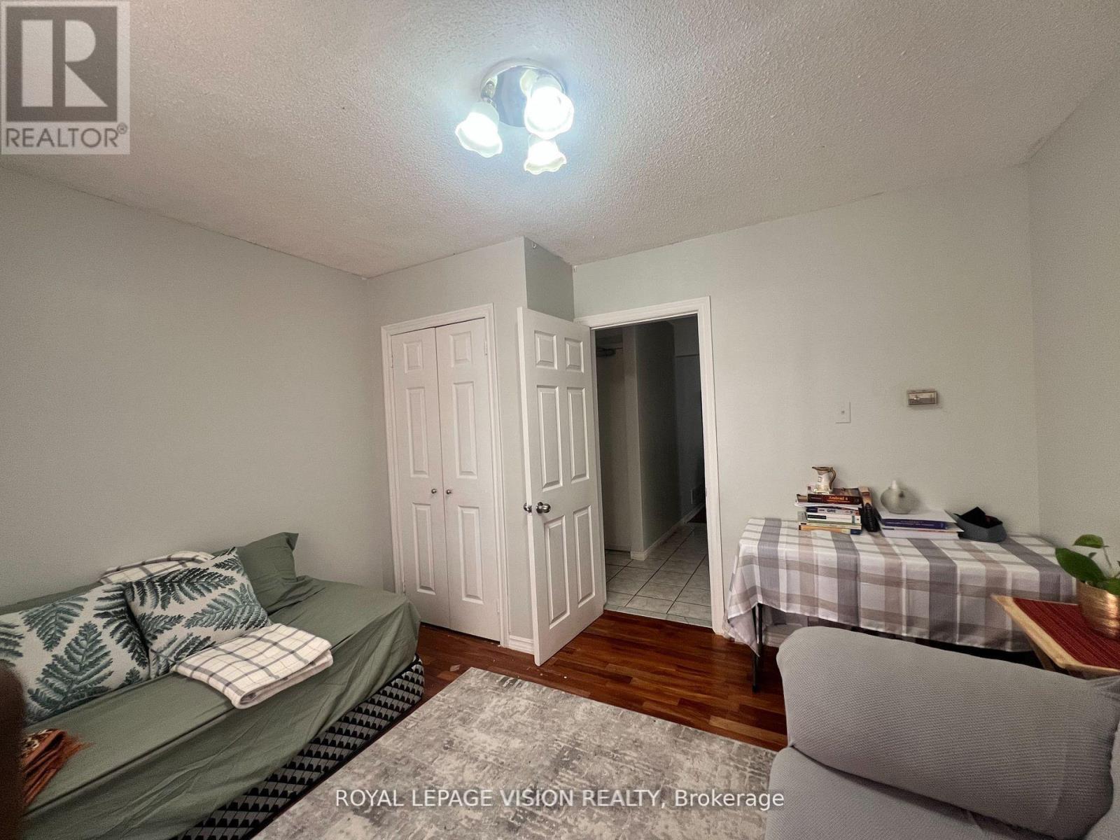 Upper - 2 Glenheather Terrace, Toronto, Ontario  M1B 5H3 - Photo 28 - E12319748