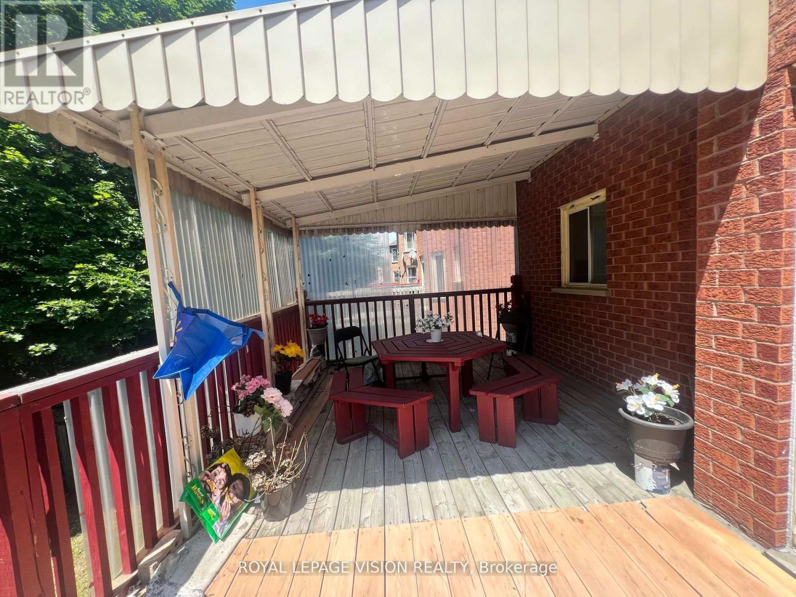Upper - 2 Glenheather Terrace, Toronto, Ontario  M1B 5H3 - Photo 30 - E12319748