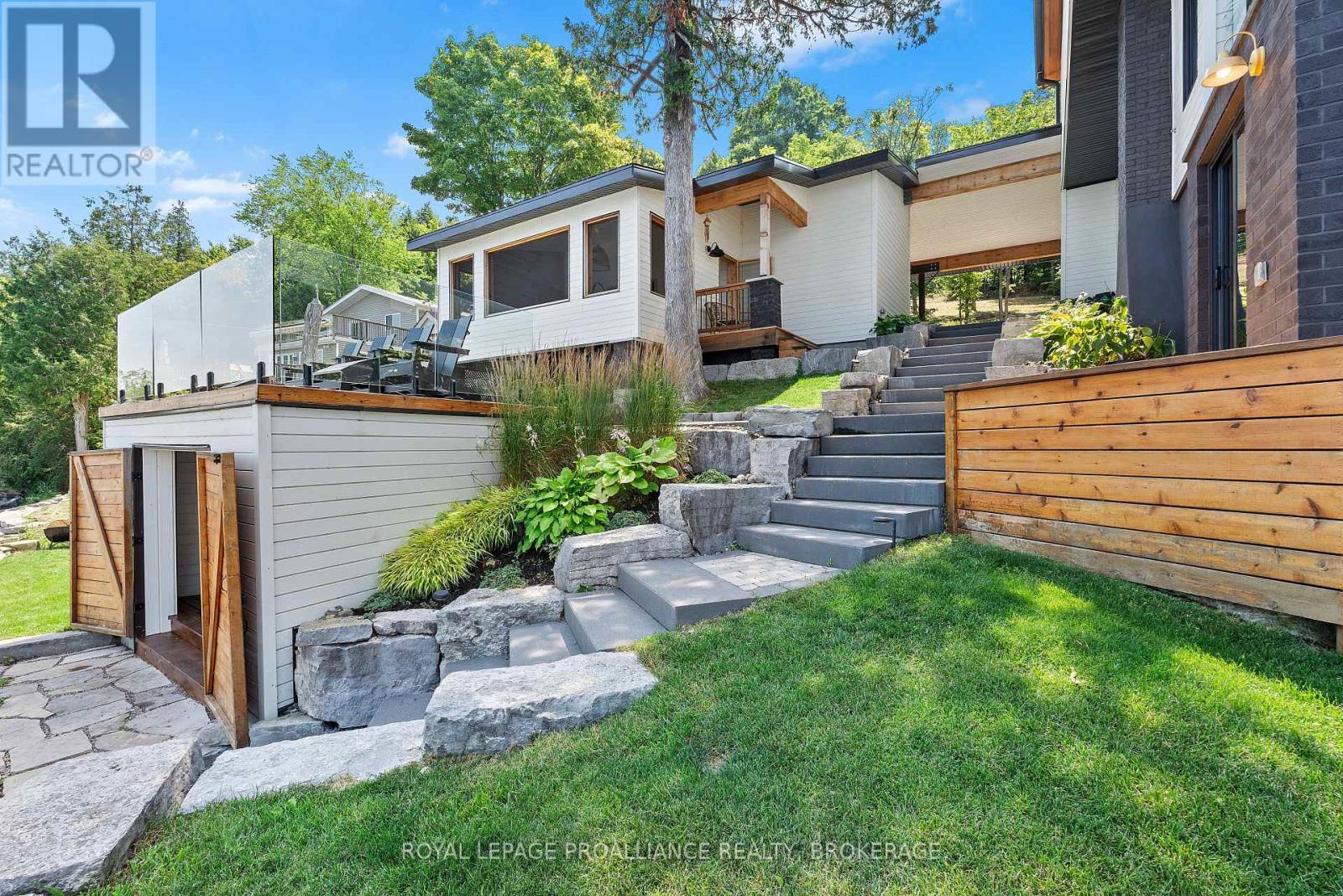 1111 Heron Lane, Frontenac, Ontario  K0H 1X0 - Photo 42 - X12318353