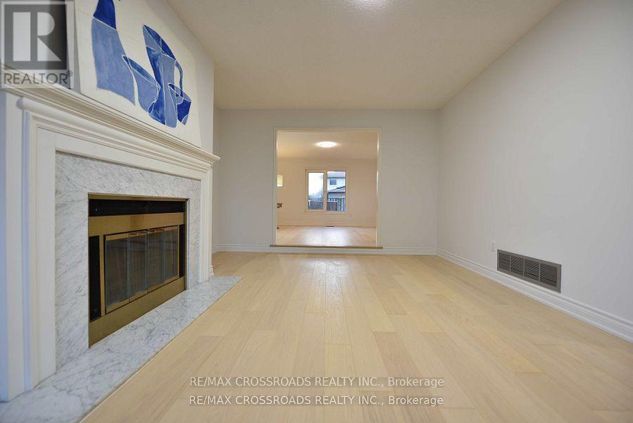 Upper Level - 72 Kerrigan Crescent, Markham, Ontario  L3R 7S7 - Photo 3 - N12319811