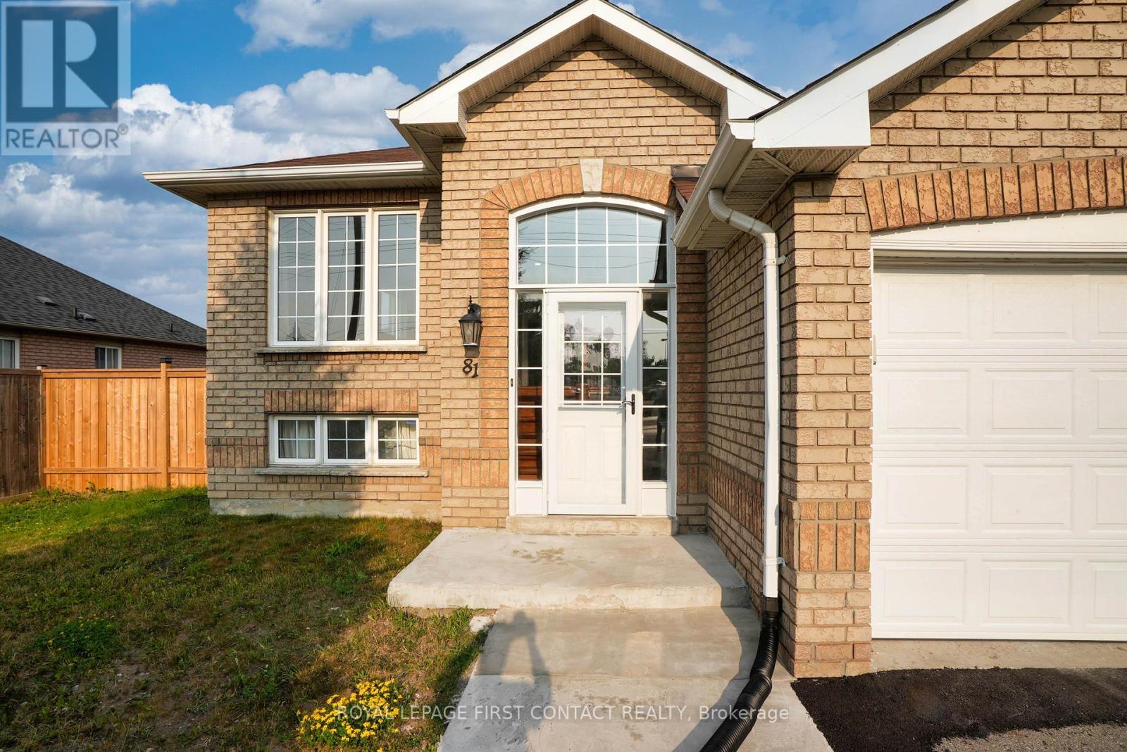 Upper - 81 Livingstone Street E, Barrie, Ontario  L4M 6Y2 - Photo 2 - S12319755