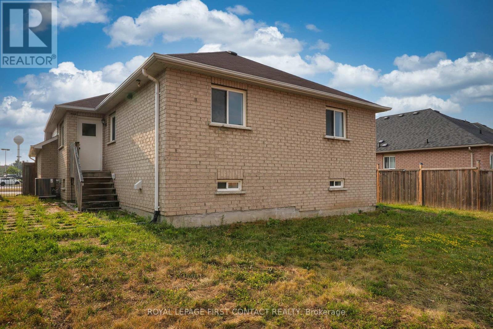 Upper - 81 Livingstone Street E, Barrie, Ontario  L4M 6Y2 - Photo 21 - S12319755