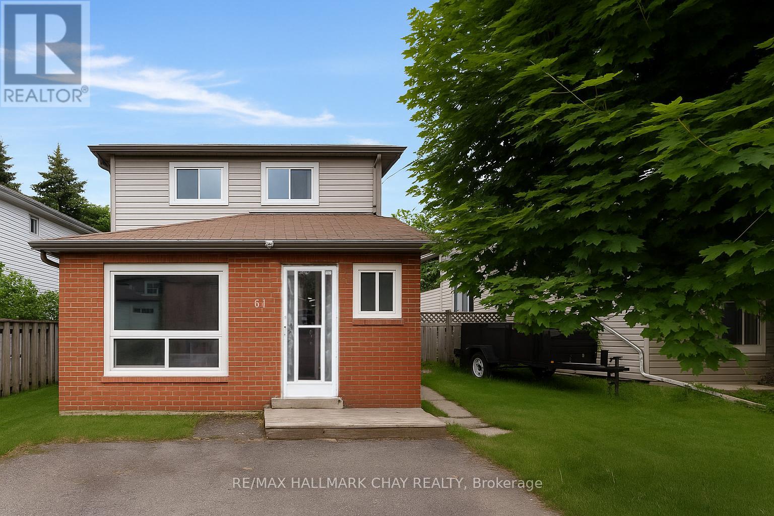 61 CORBETT DRIVE, Barrie, Ontario