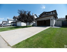 3729 138a Av Nw Clareview Town Centre, Edmonton, Ca