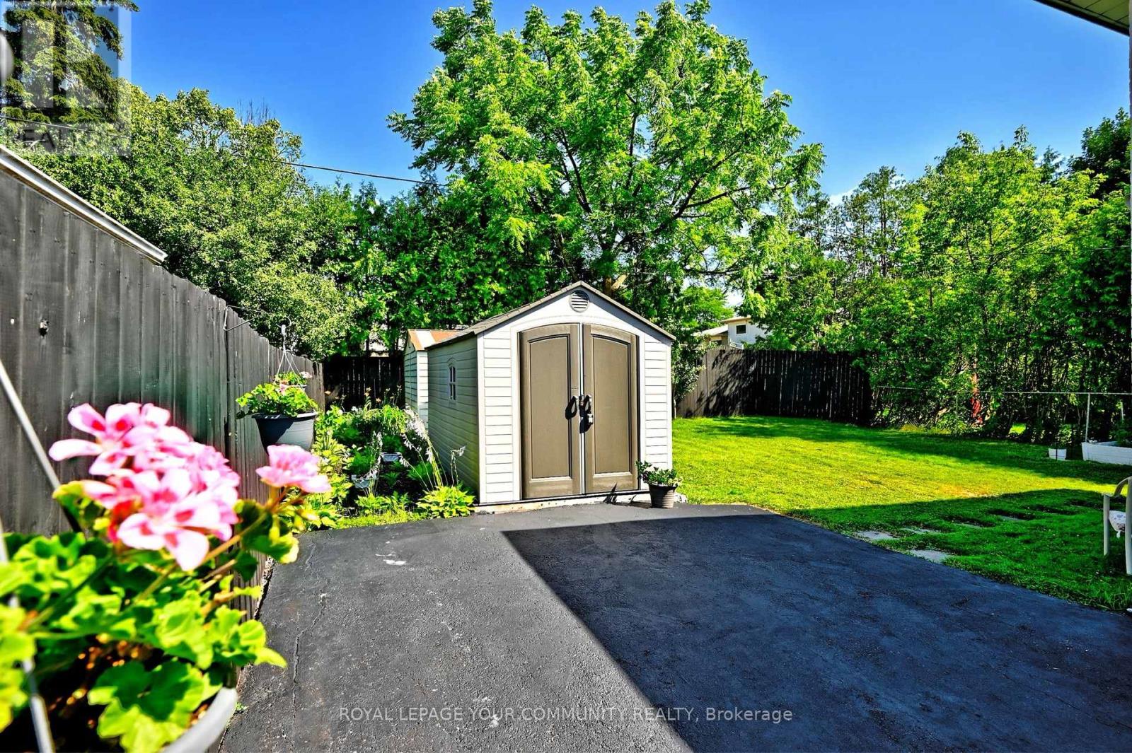 26 Kemano Road, Aurora, Ontario  L4G 2Y3 - Photo 25 - N12306723