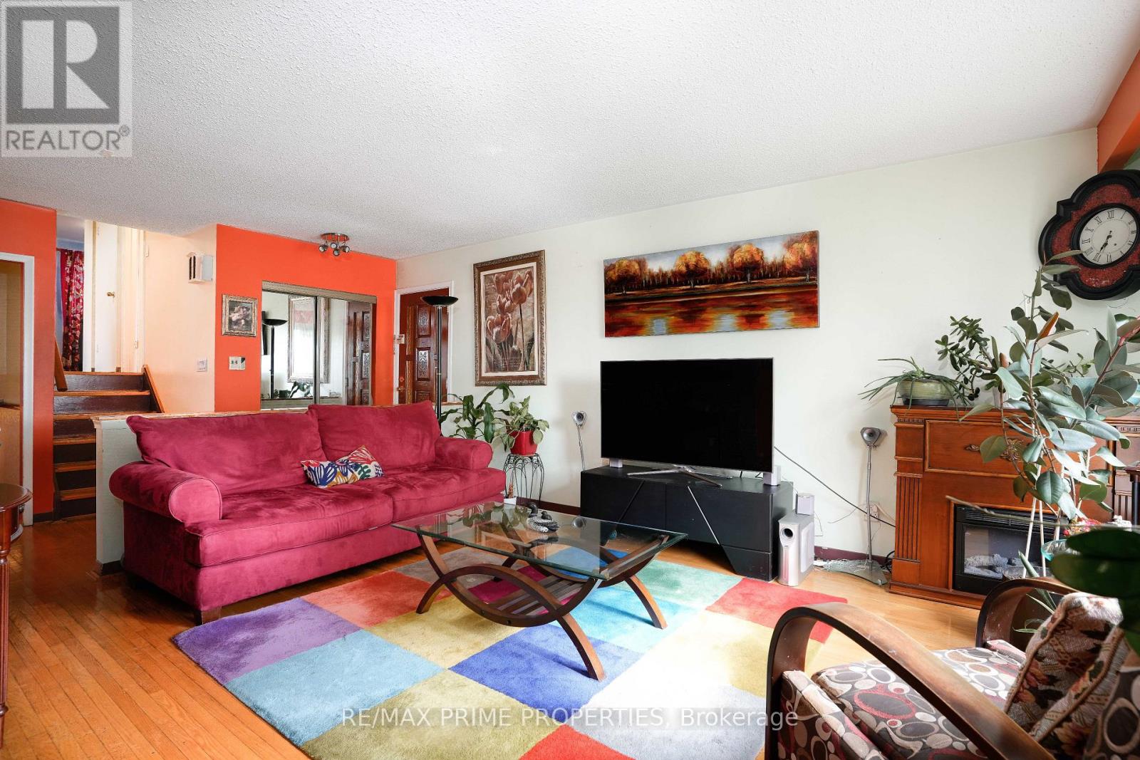 81 Silverstone Drive, Toronto, Ontario  M9V 3G4 - Photo 10 - W12319800
