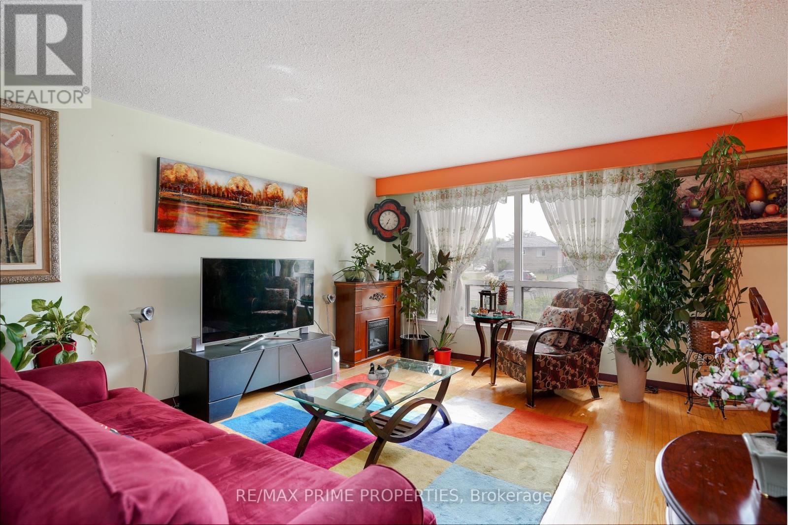 81 Silverstone Drive, Toronto, Ontario  M9V 3G4 - Photo 12 - W12319800
