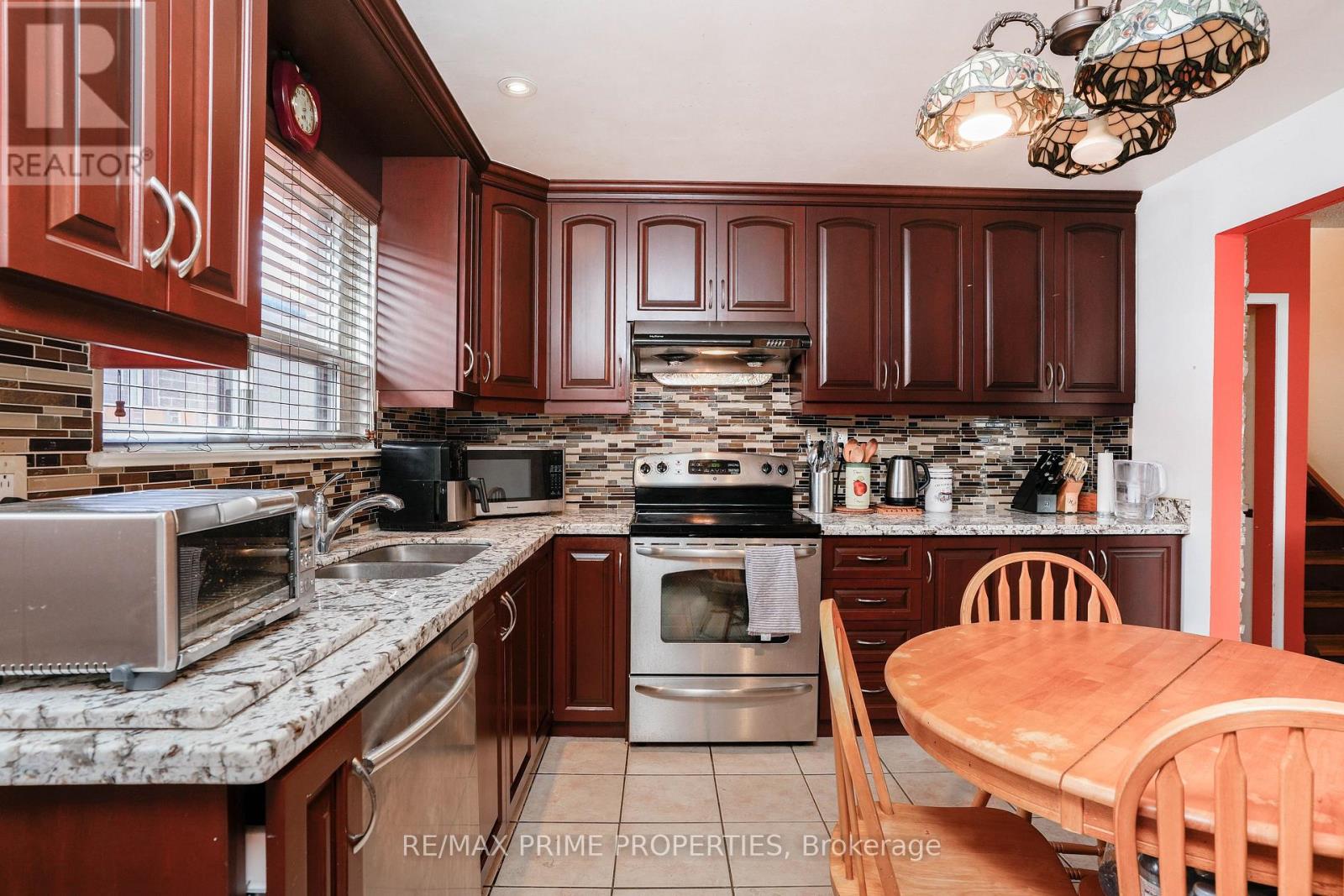 81 Silverstone Drive, Toronto, Ontario  M9V 3G4 - Photo 21 - W12319800
