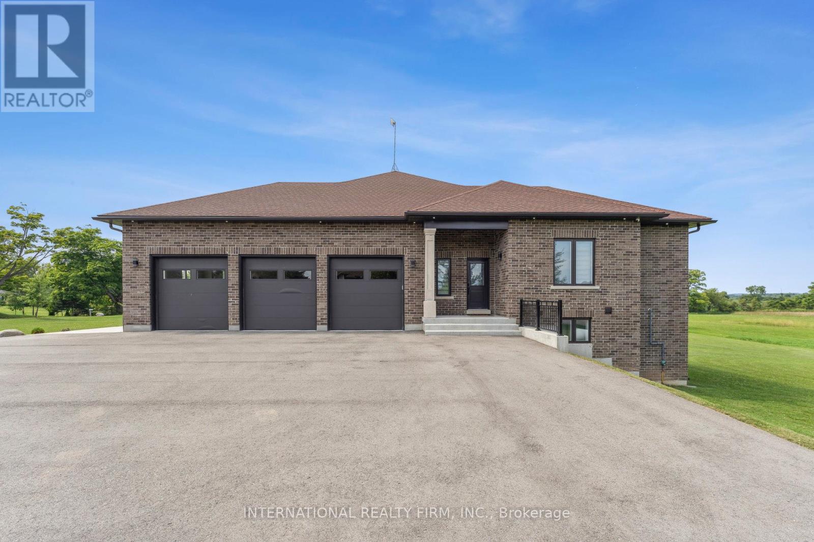 19769 Willoughby Road, Caledon, Ontario  L7K 1V9 - Photo 4 - W12319806