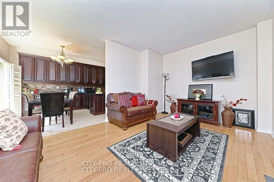 7302 Rosehurst Drive, Mississauga, Ontario  L5N 8H1 - Photo 20 - W12319834