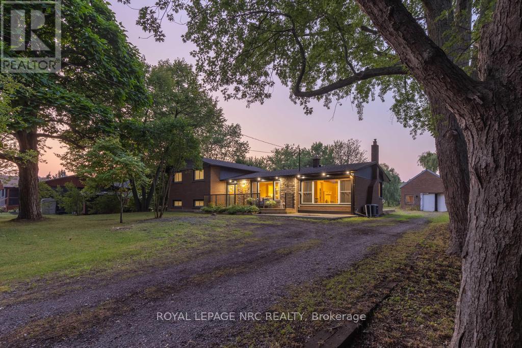 2432 PORT ROBINSON ROAD, Thorold, Ontario