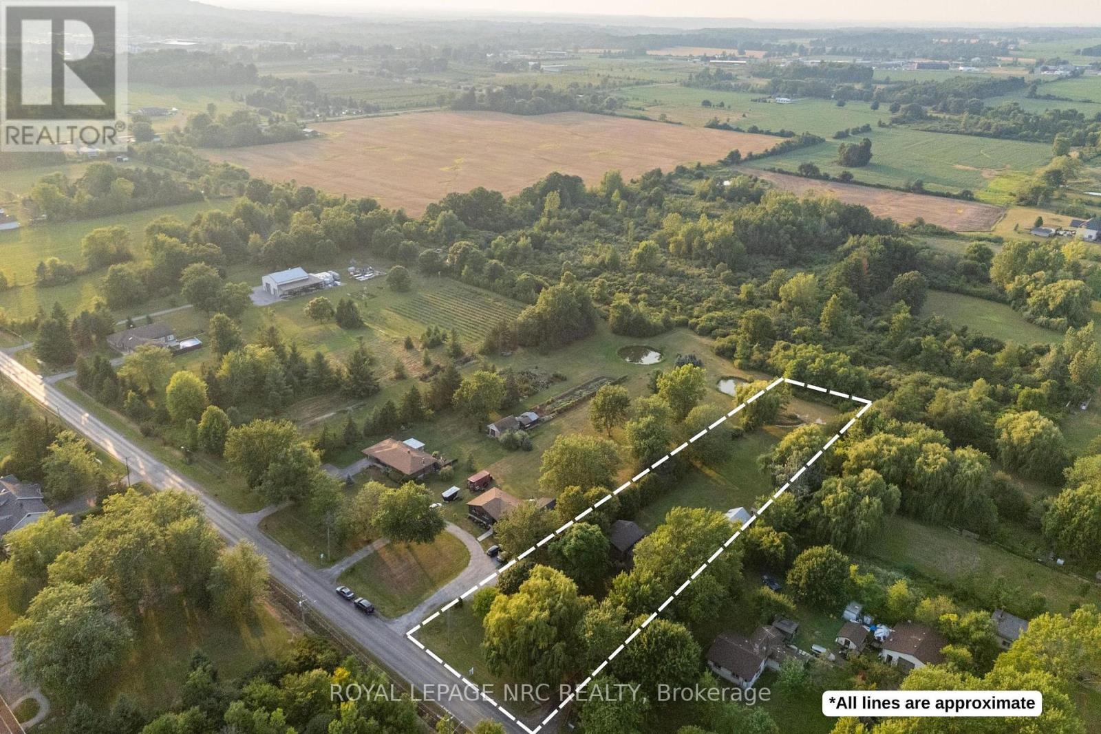 2432 Port Robinson Road, Thorold, Ontario  L3B 5N5 - Photo 19 - X12319744