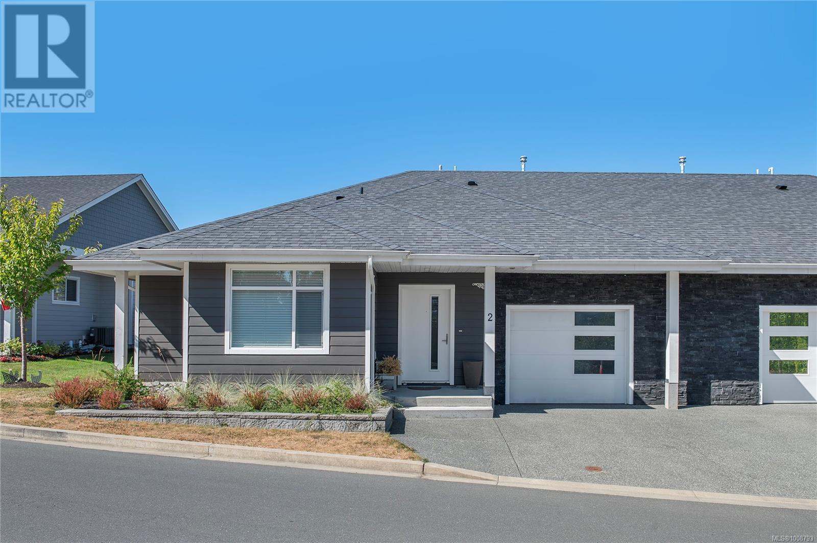 Property at 2 1580 Glen Eagle Dr image 2