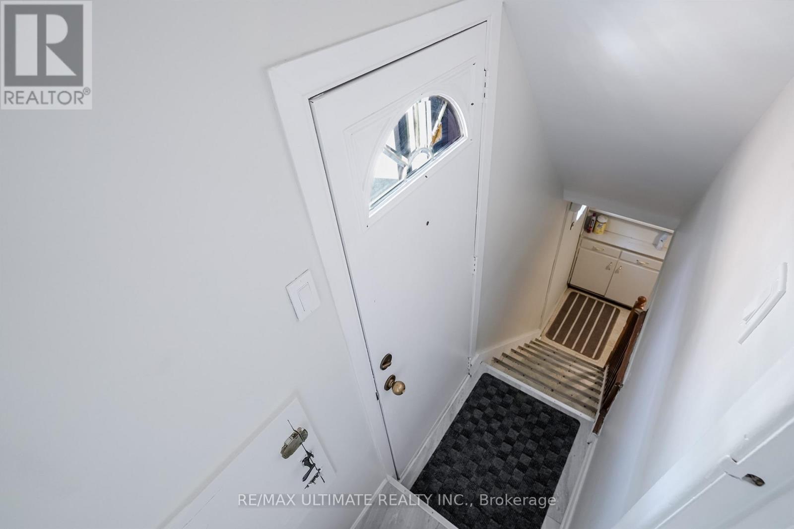 6a North Woodrow Boulevard, Toronto, Ontario  M1K 1W1 - Photo 19 - E12319120