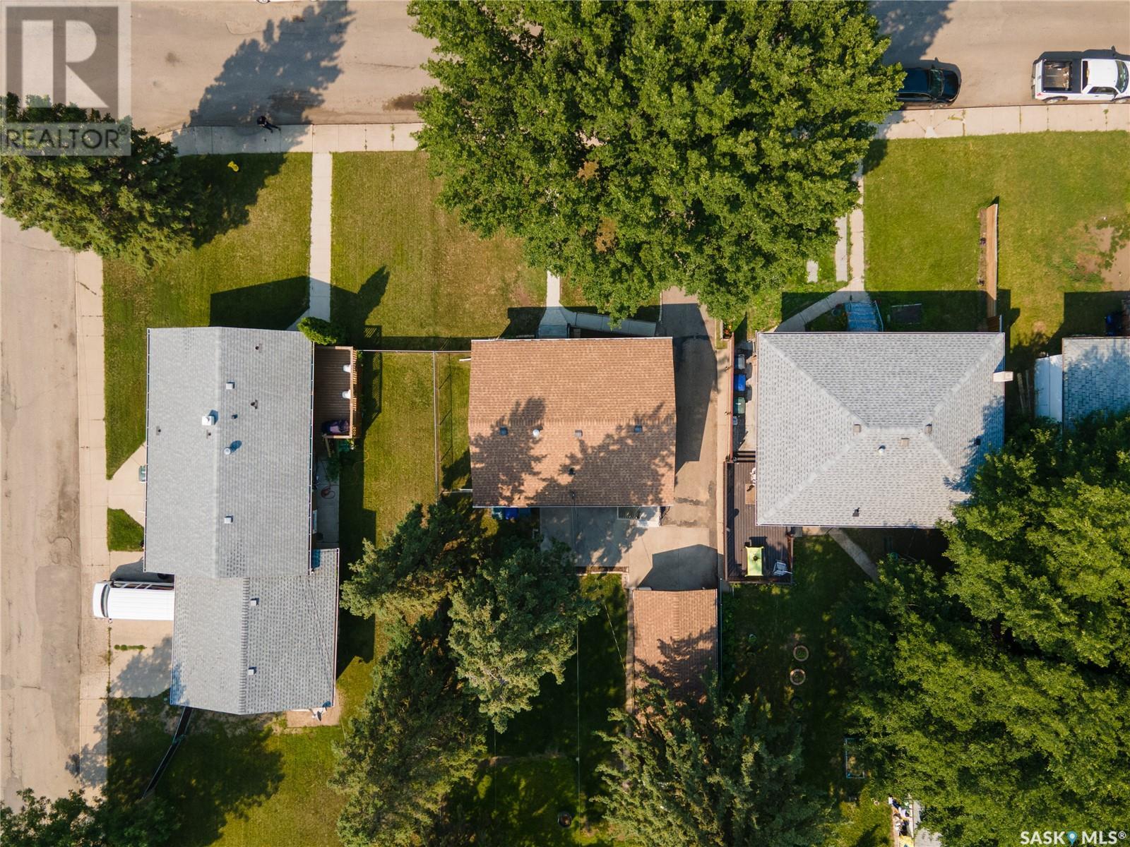 450 V Avenue S, Saskatoon, Saskatchewan  S7M 3E7 - Photo 5 - SK014375