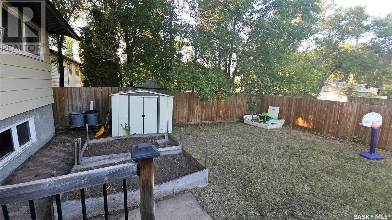 909 Forget Street, Regina, Saskatchewan  S4T 4X7 - Photo 21 - SK014302