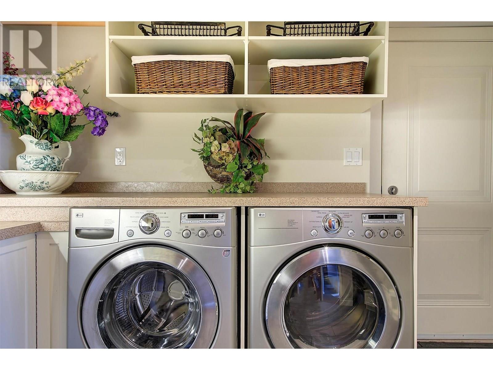 5824 Columbia Avenue Peachland Photo 26 5824 Columbia Avenue Peachland Photo 26