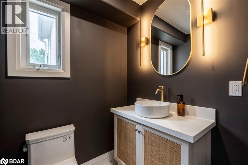 425 Codrington Street, Barrie, Ontario  L4M 1S9 - Photo 8 - 40756731