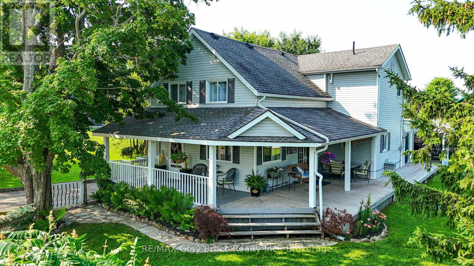 120 Havelock Street, Georgian Bluffs, Ontario  N0H 2T0 - Photo 1 - X12320002