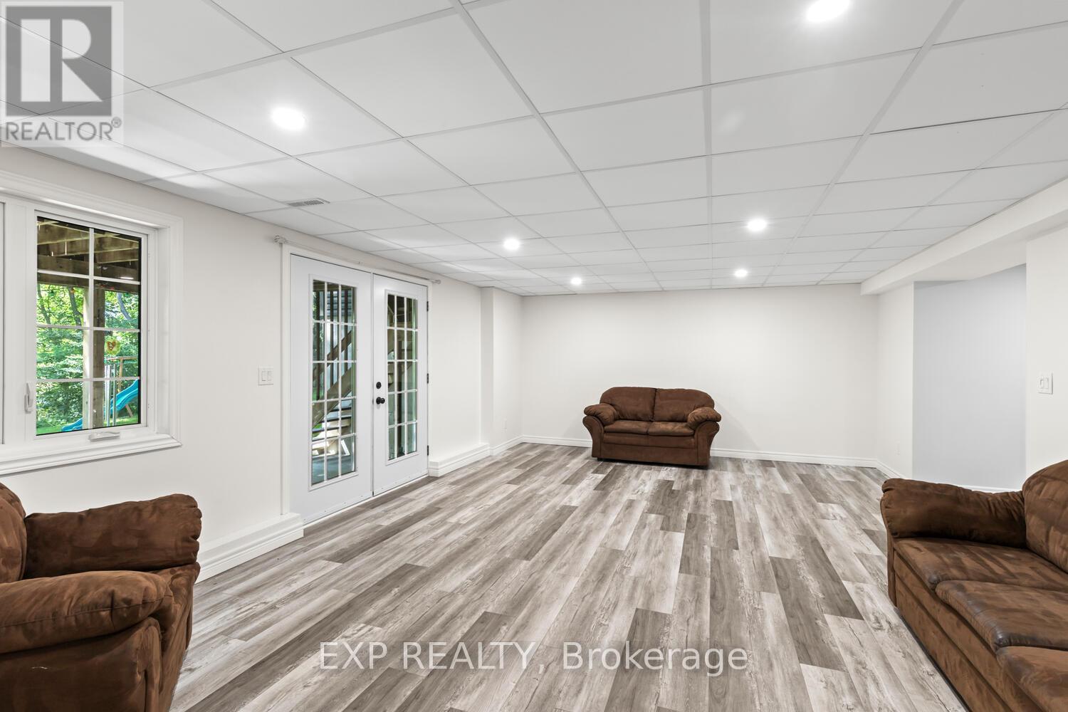139 John Street, Zorra, Ontario  N0J 1J0 - Photo 30 - X12320008
