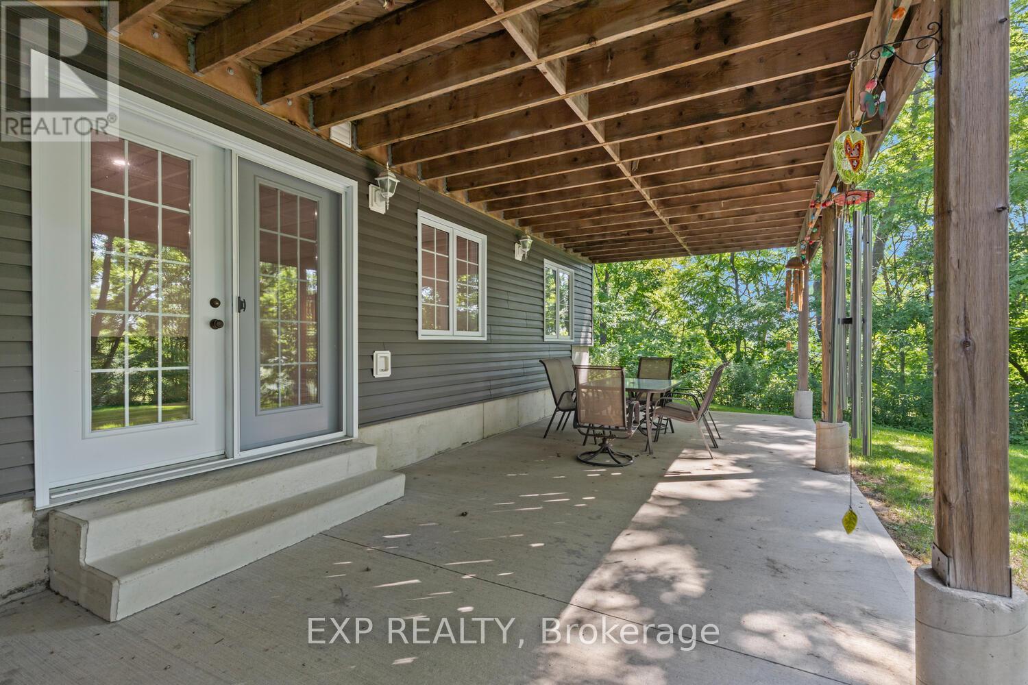 139 John Street, Zorra, Ontario  N0J 1J0 - Photo 38 - X12320008