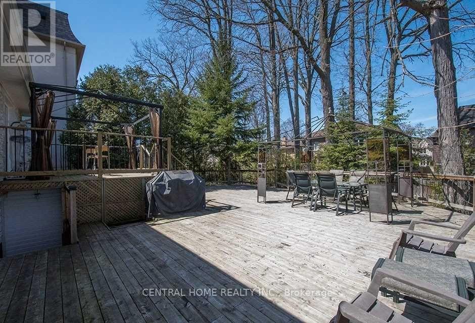 222 Dunview Avenue, Toronto, Ontario  M2N 4J1 - Photo 22 - C12319884