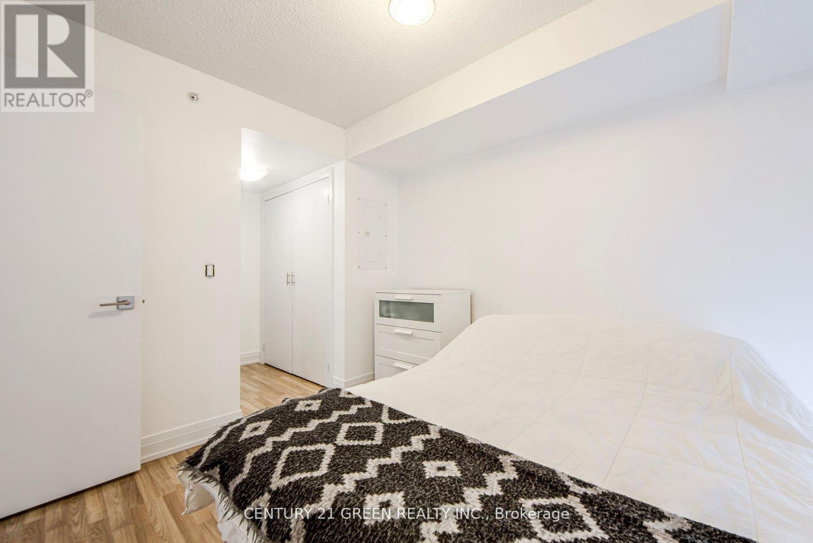 E501 - 555 Wilson Avenue, Toronto (Clanton Park), Ontario  M3H 0C5 - Photo 15 - C12319909