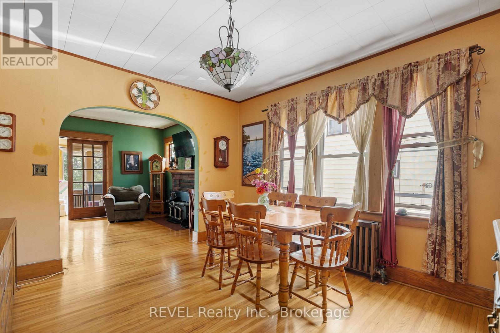 208 North Street, Fort Erie, Ontario  L2A 3R8 - Photo 13 - X12320020