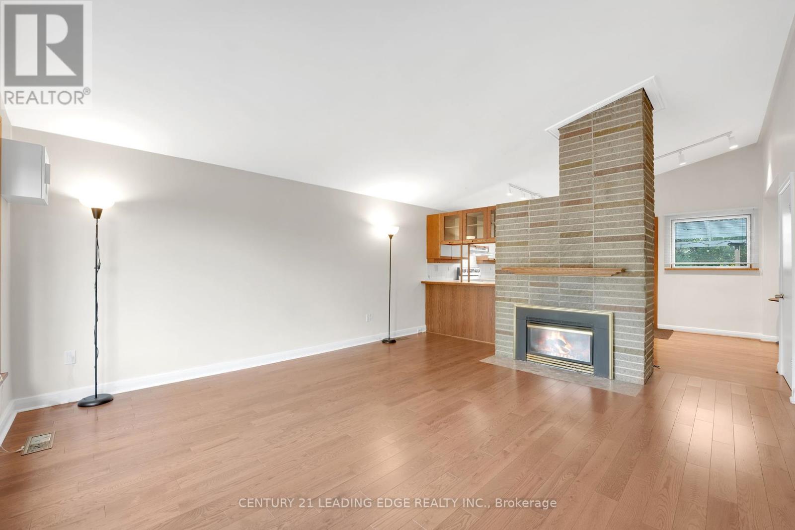 Property at 36 BENSHIRE DRIVE image 4