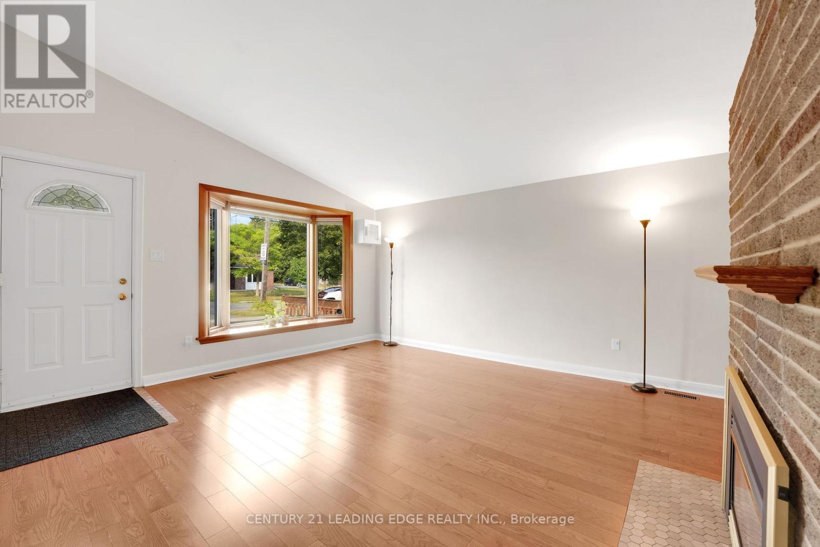 Property at 36 BENSHIRE DRIVE image 5