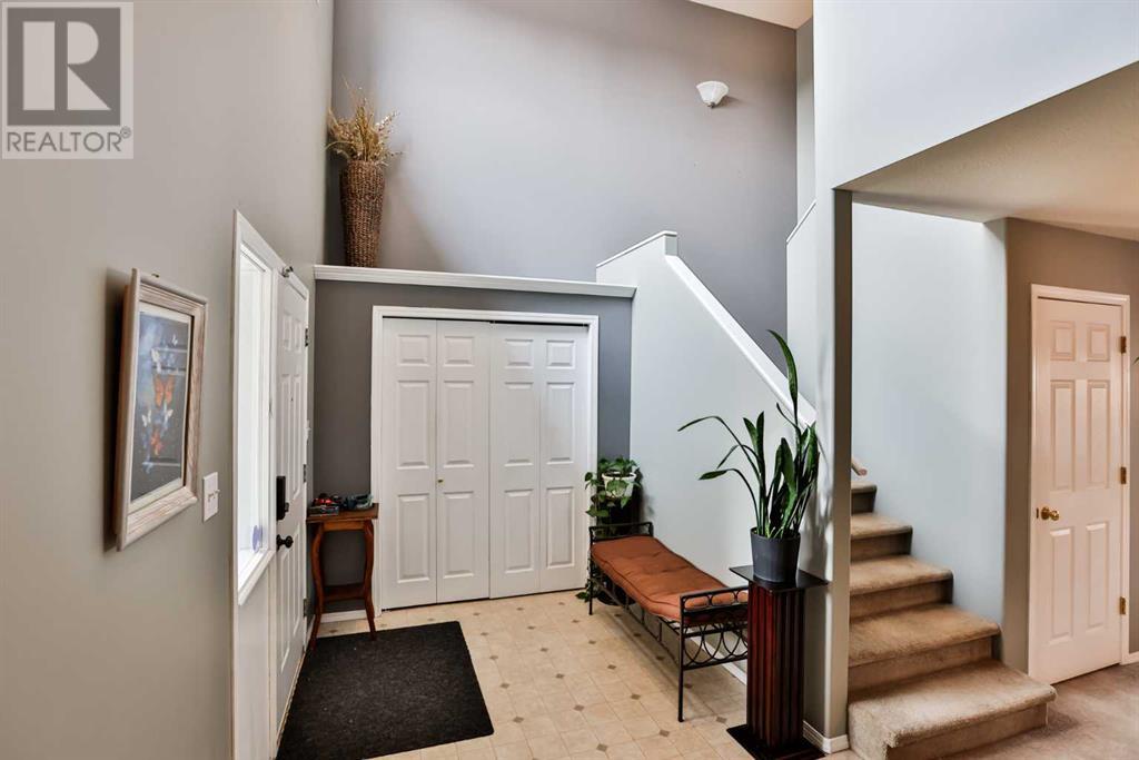 Property at 27 Riverpark Boulevard W image 3