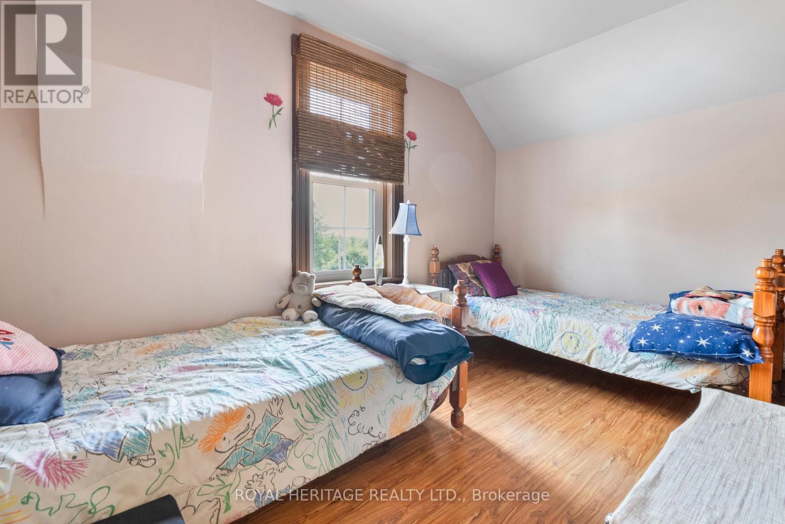 1984 Sturgeon Road, Kawartha Lakes (Verulam), Ontario  K0M 1L0 - Photo 25 - X12320005