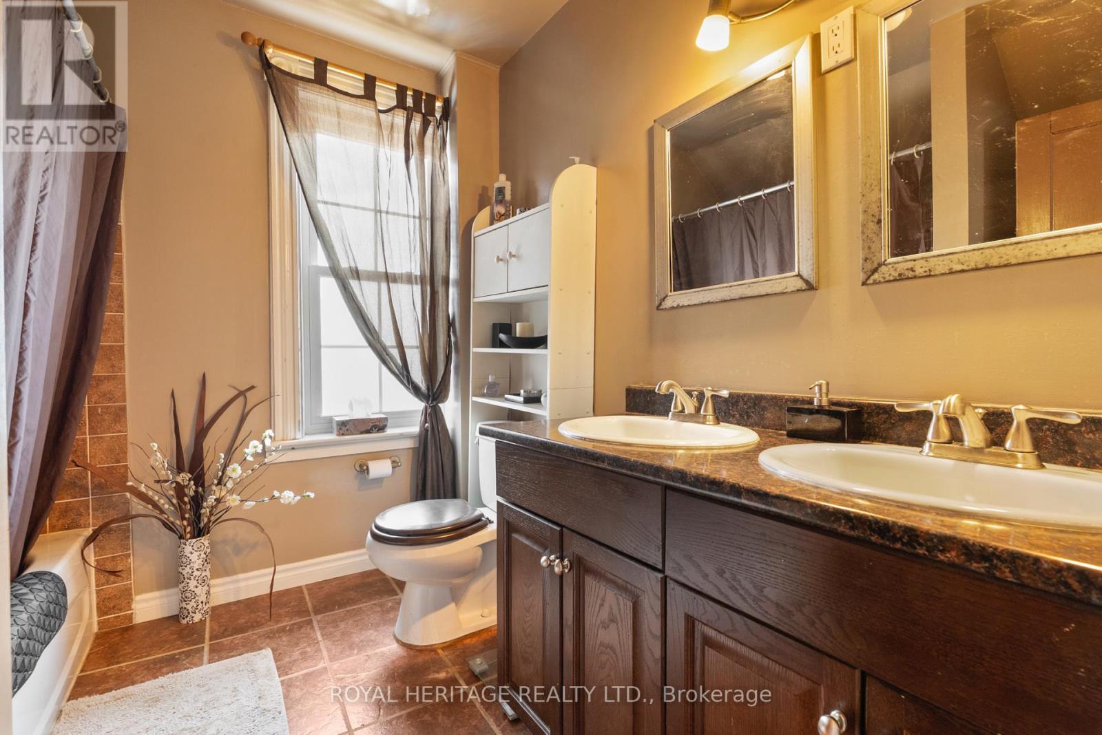 1984 Sturgeon Road, Kawartha Lakes (Verulam), Ontario  K0M 1L0 - Photo 31 - X12320005