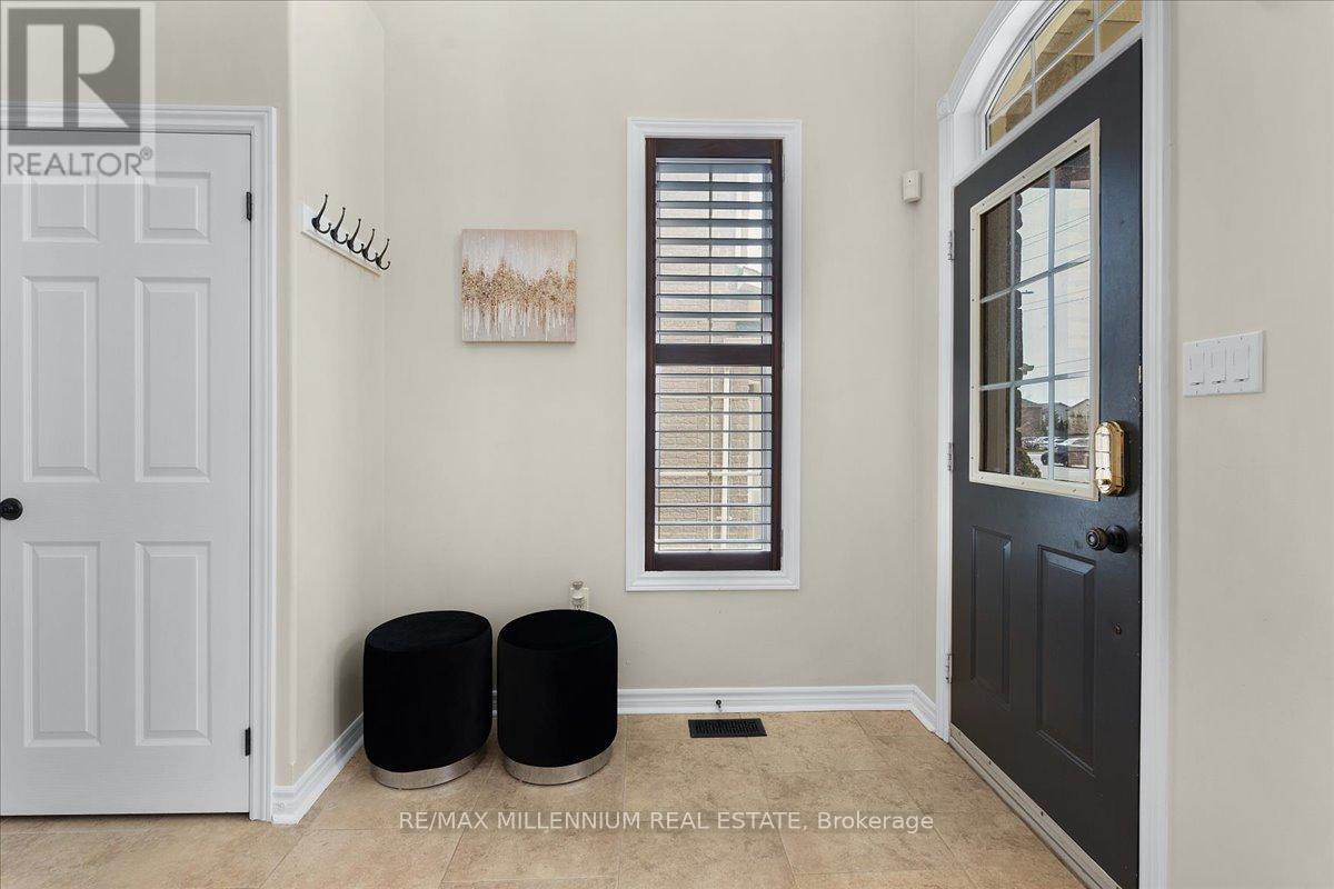 Property at 3 PRINCE WILLIAMS WAY image 3