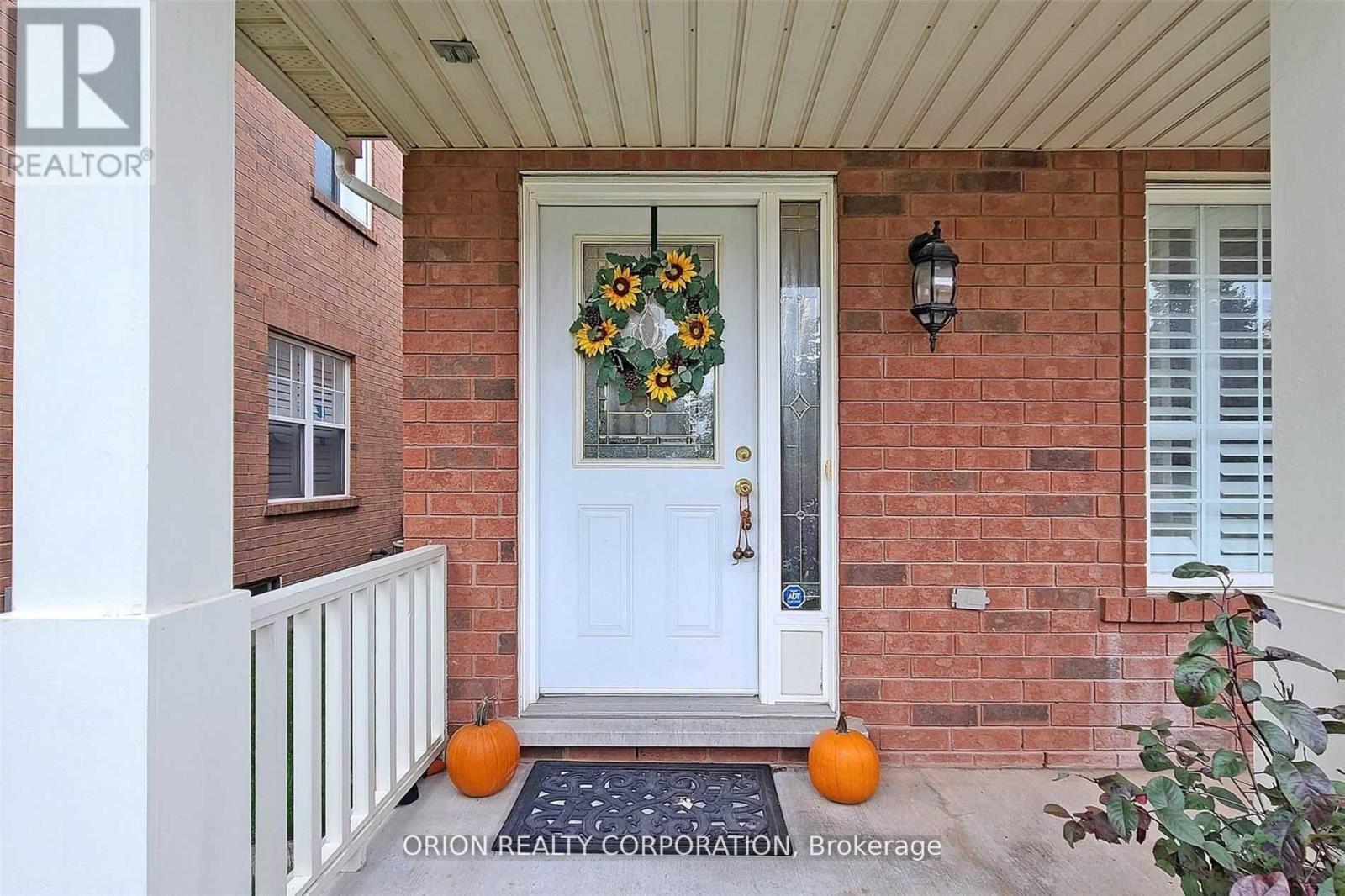 Property at 2321 OAKHAVEN DRIVE image 2