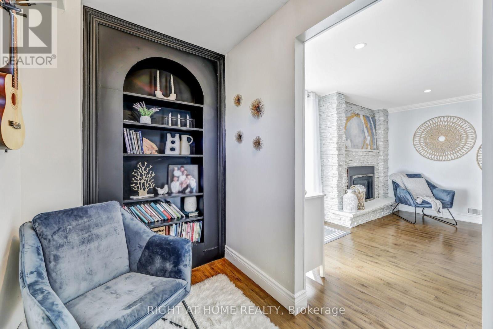2837 Kingsberry Crescent, Mississauga (Cooksville), Ontario  L5B 2K6 - Photo 16 - W12319890