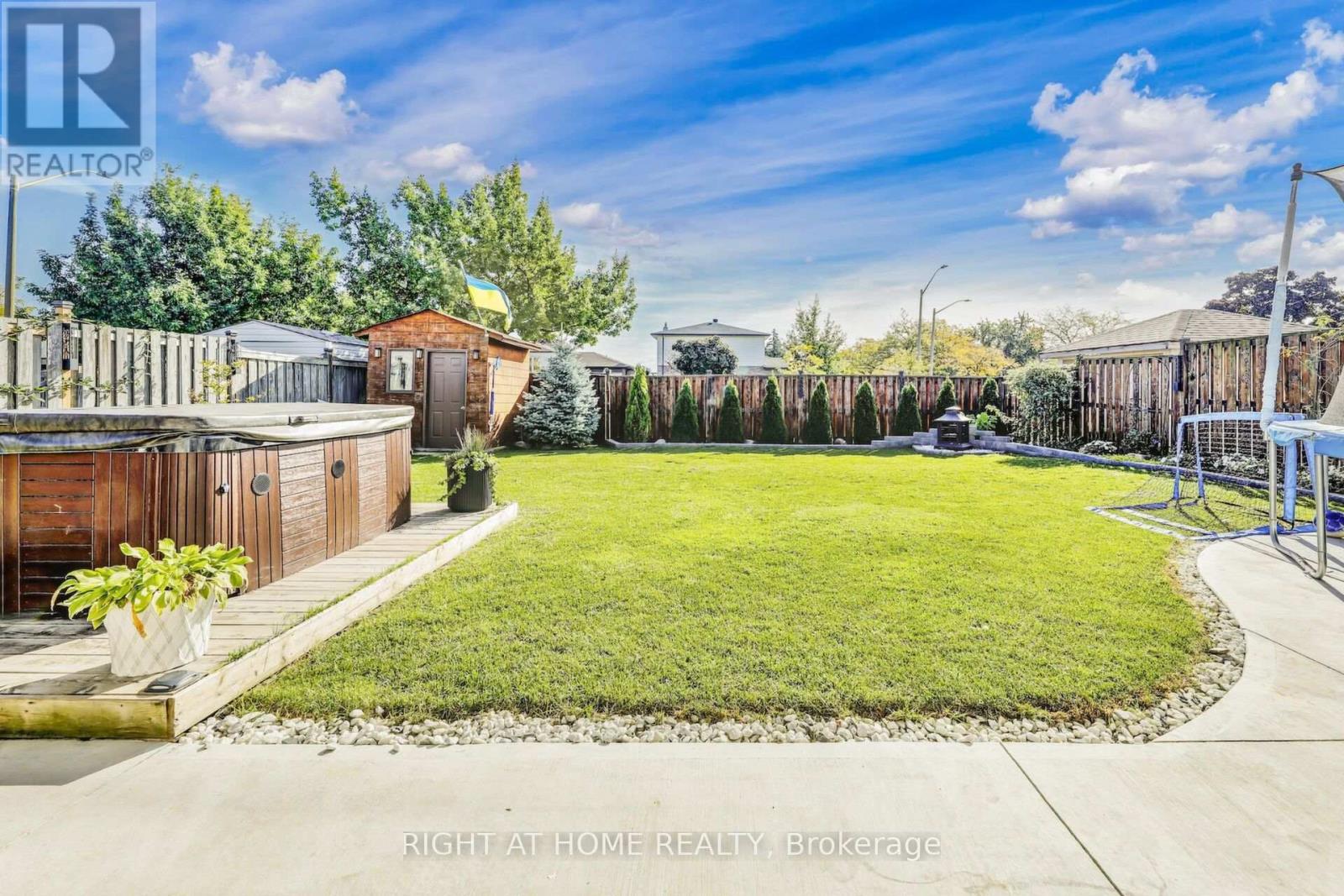 2837 Kingsberry Crescent, Mississauga (Cooksville), Ontario  L5B 2K6 - Photo 32 - W12319890