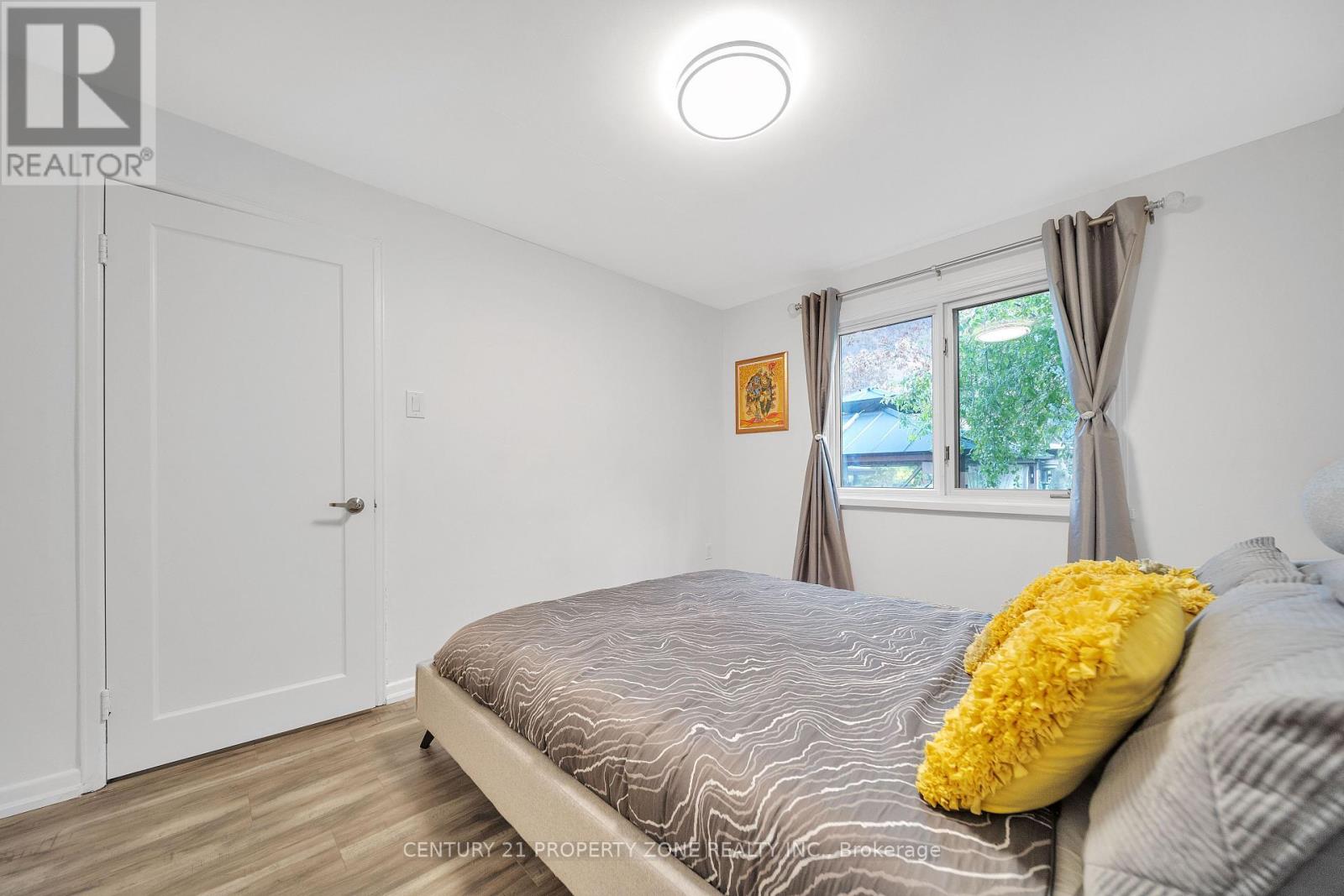 122 Vista Boulevard, Mississauga, Ontario  L5M 1V9 - Photo 25 - W12319920