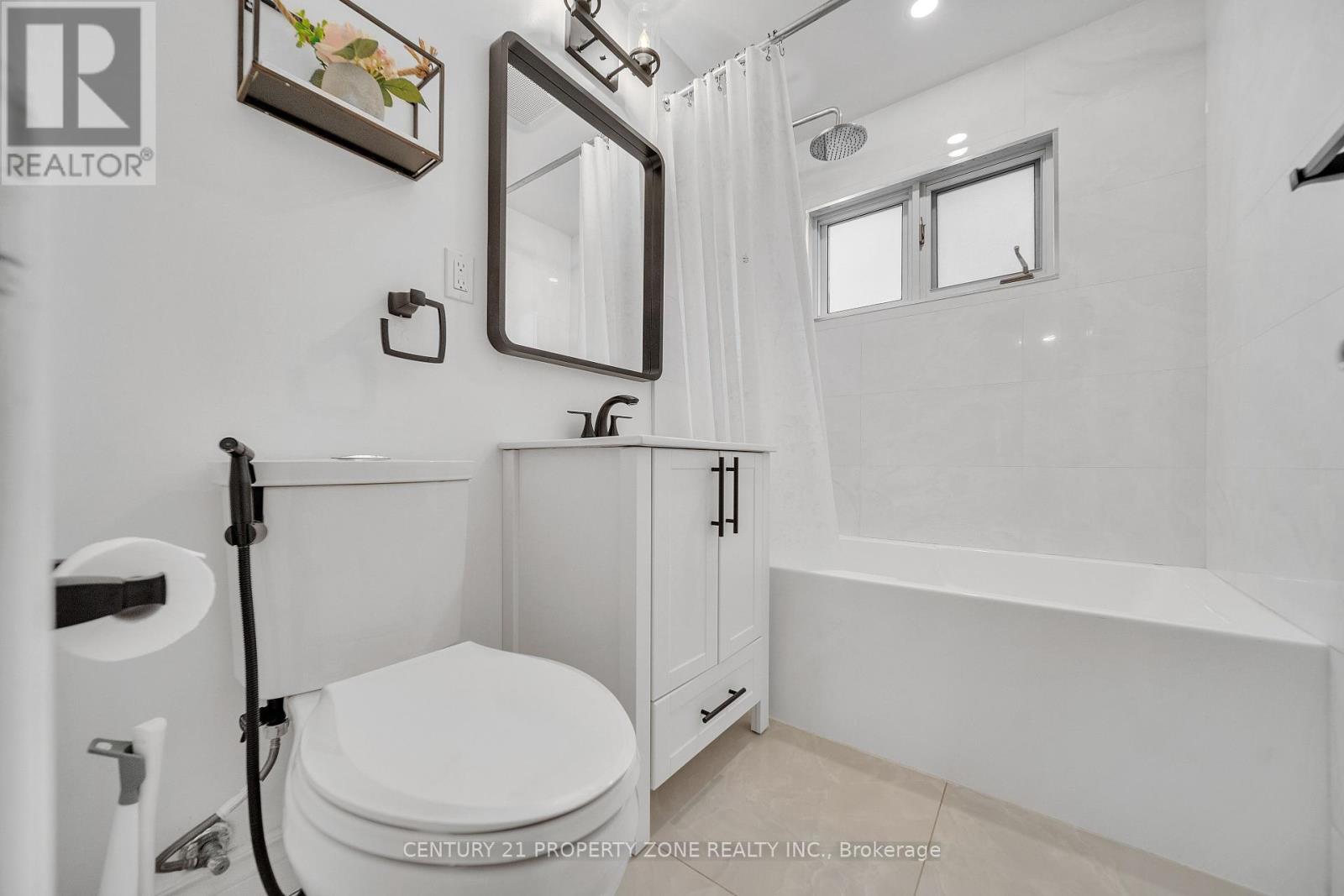 122 Vista Boulevard, Mississauga, Ontario  L5M 1V9 - Photo 28 - W12319920