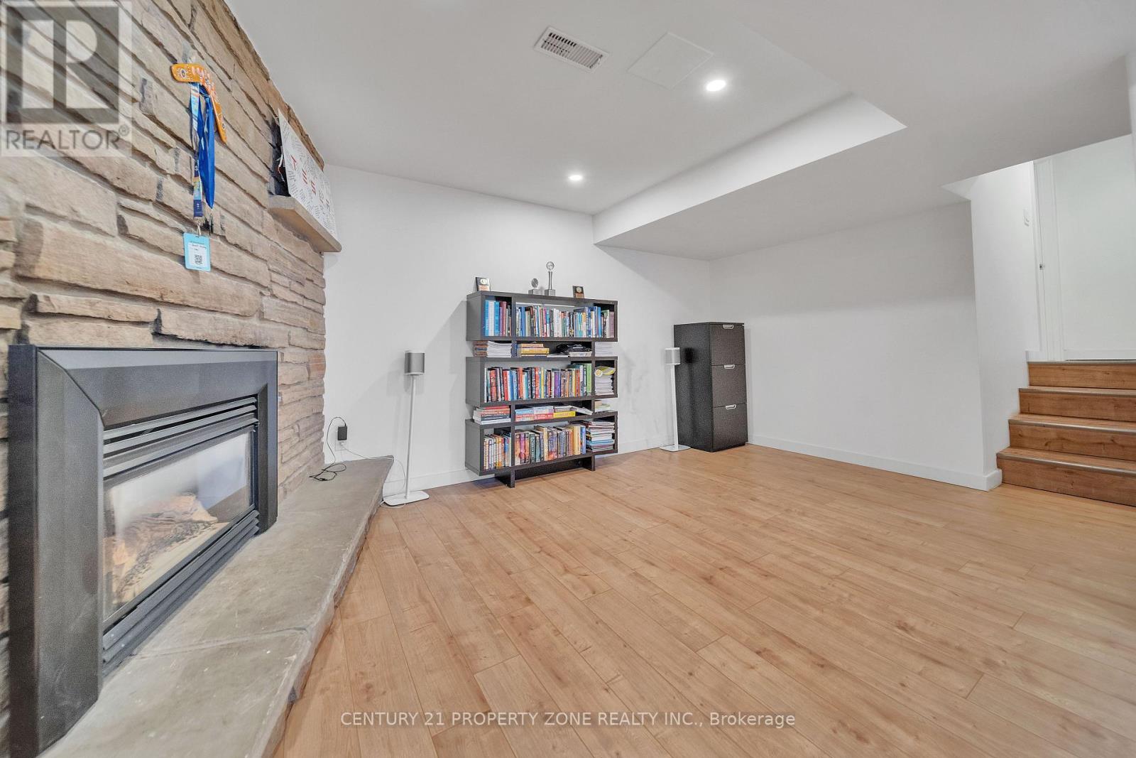 122 Vista Boulevard, Mississauga, Ontario  L5M 1V9 - Photo 34 - W12319920