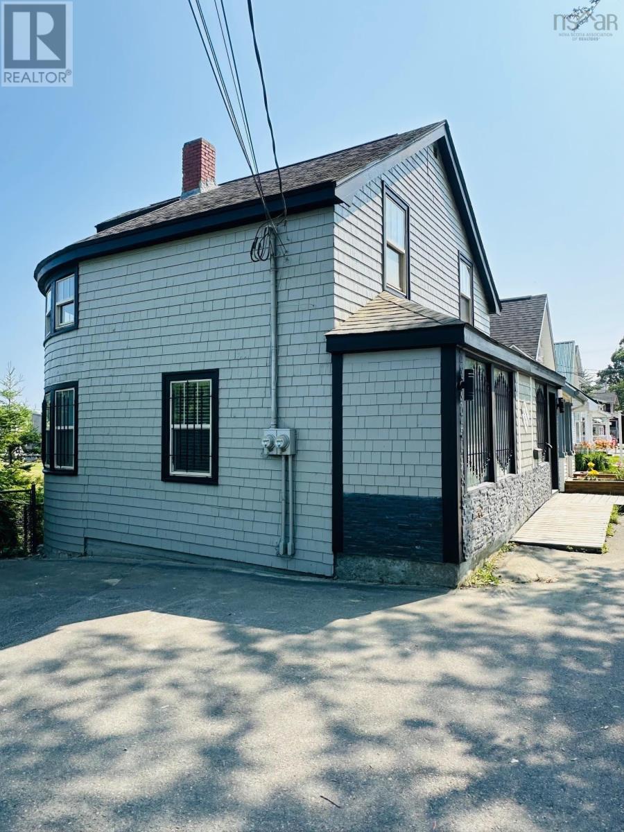 170 Ochterloney Street, Dartmouth, Nova Scotia  B2Y 1E1 - Photo 30 - 202323318